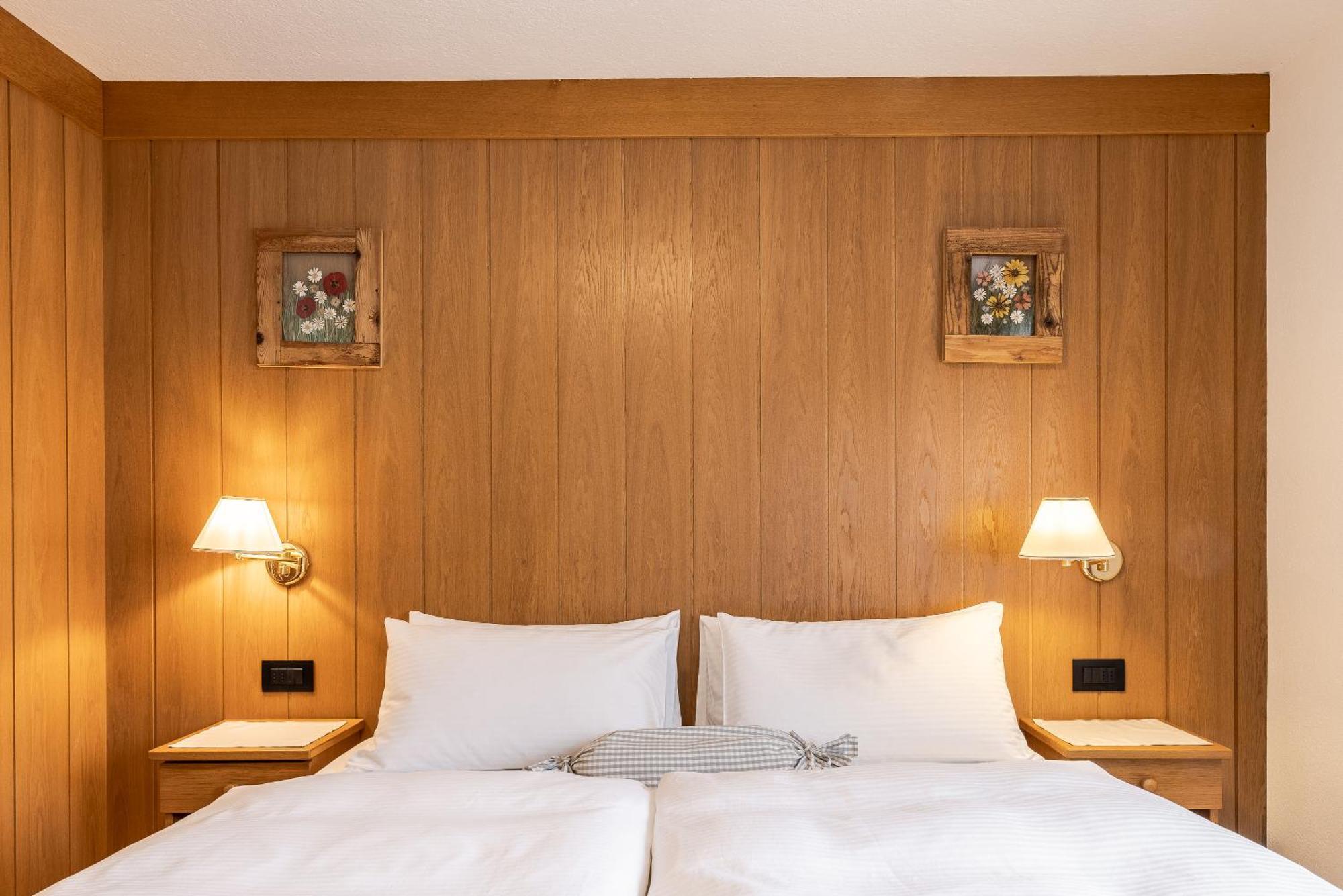 Villa Resi B&B 科瓦拉因巴迪亚 外观 照片